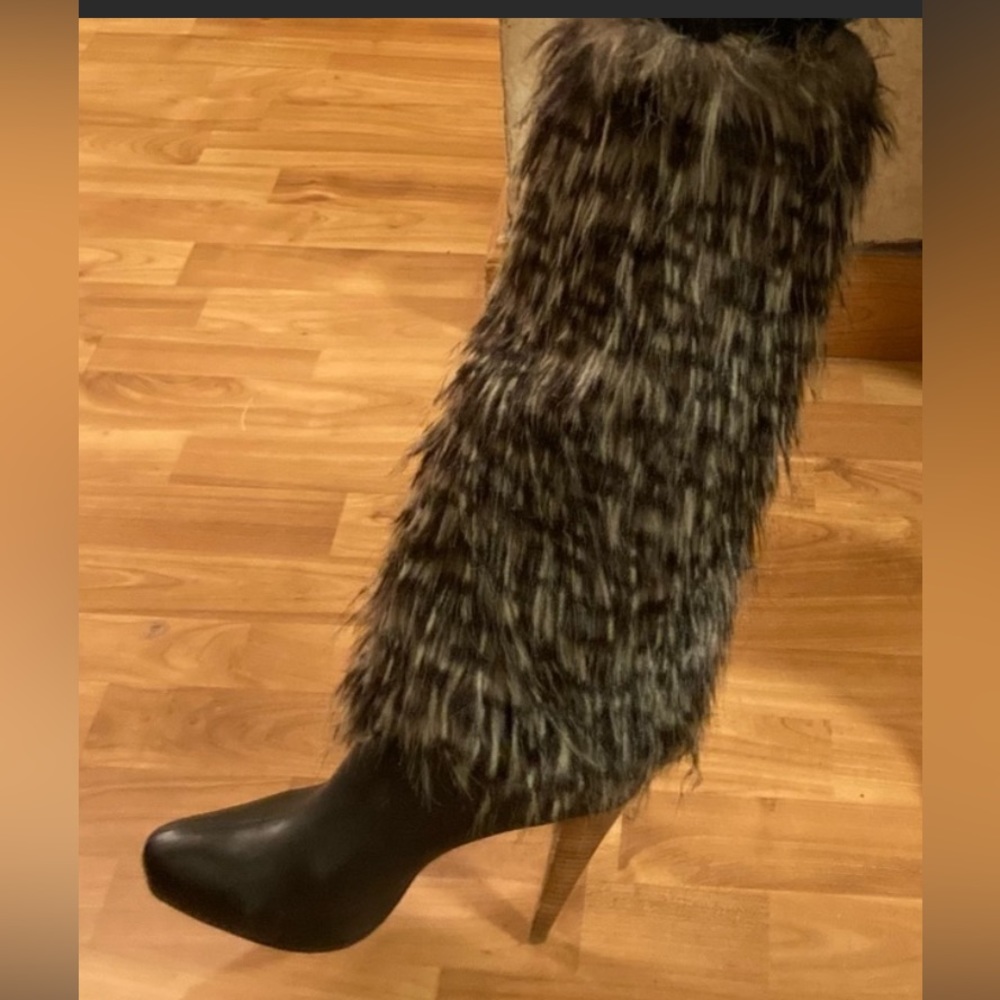 Faux Fur Leopard Leg Warmer Boot Covers NWT